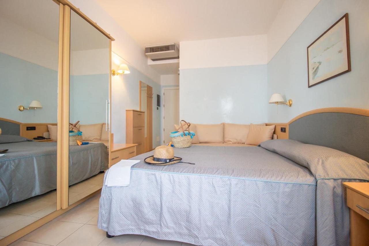 Hotel Universo Lido di Jesolo Exterior photo